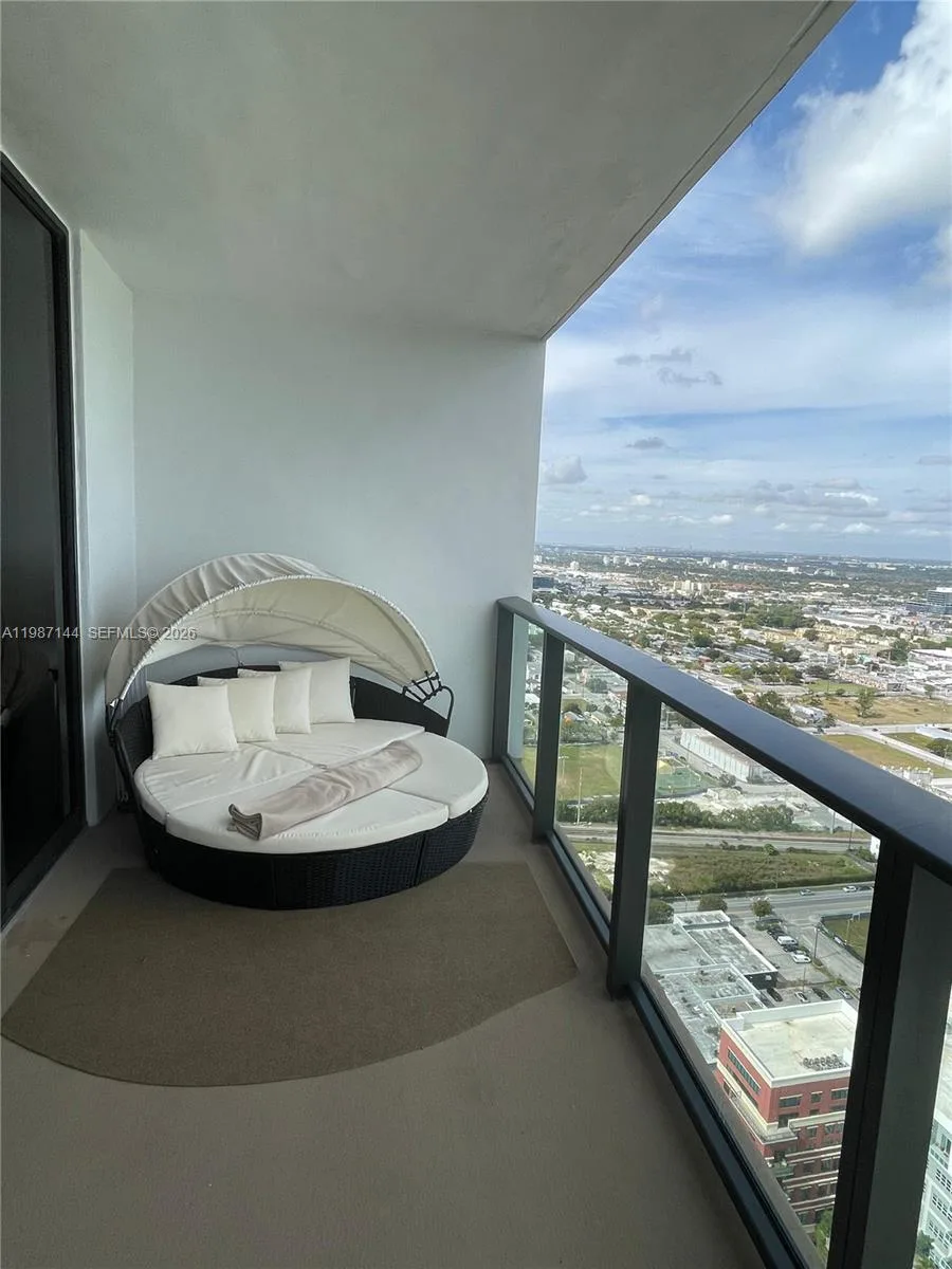 1600 NE 1st Ave # 3717, Miami, FL 33132 photo 6