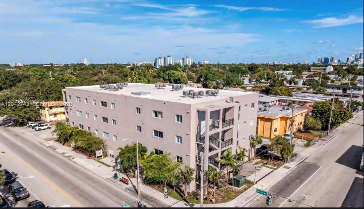 2311 NW 22nd Ave, Miami, FL 33142 photo 10