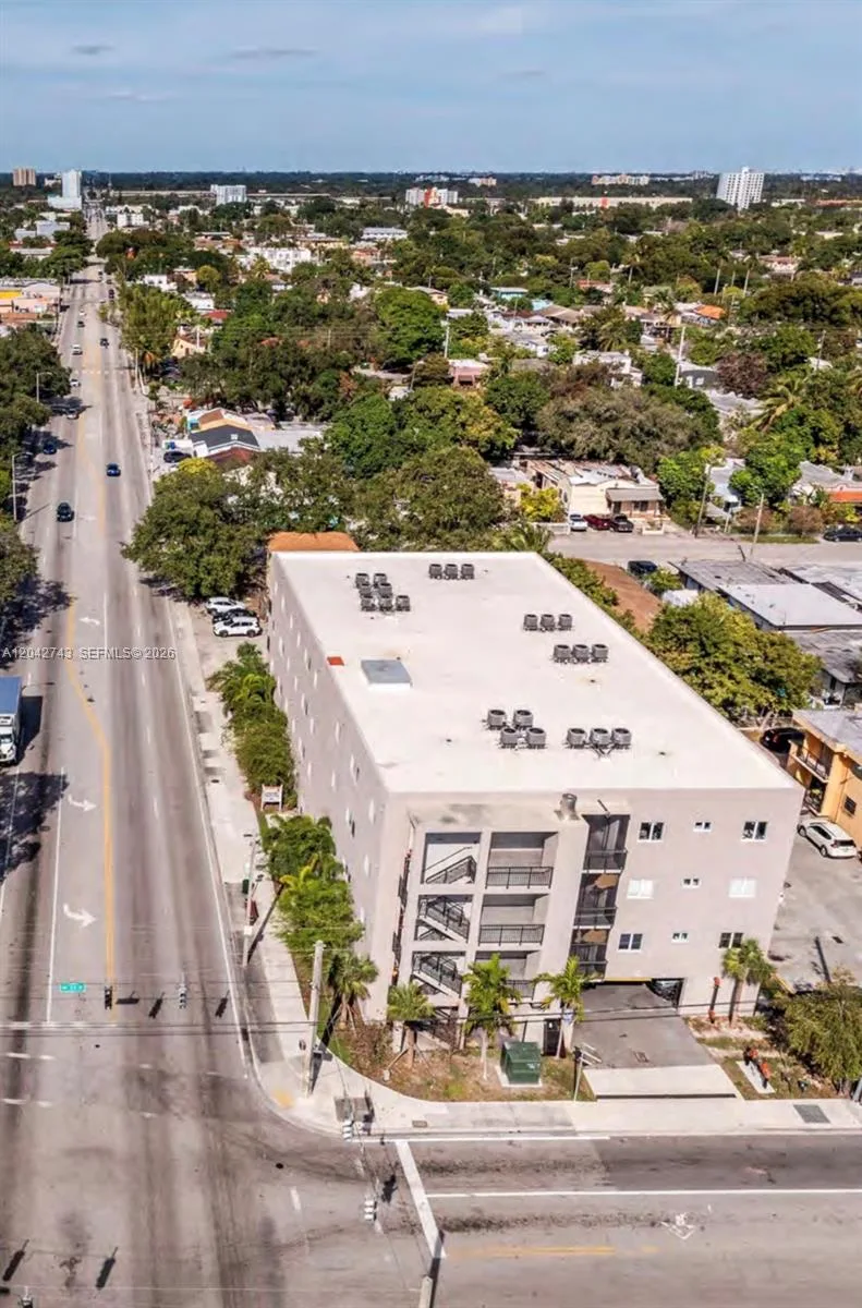 2311 NW 22nd Ave, Miami, FL 33142 photo 11