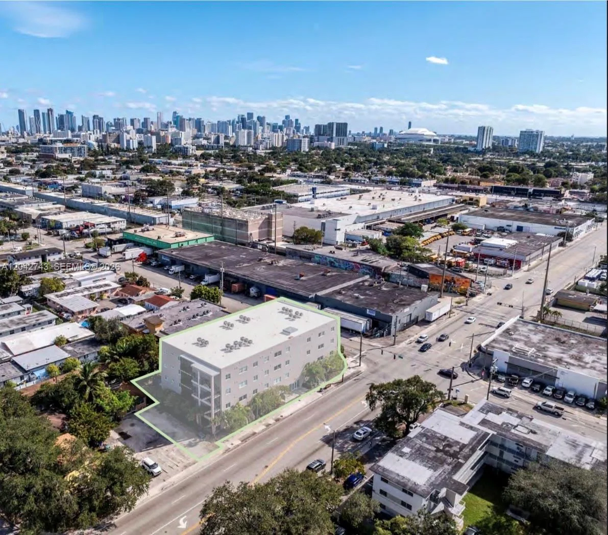 2311 NW 22nd Ave, Miami, FL 33142 photo 2