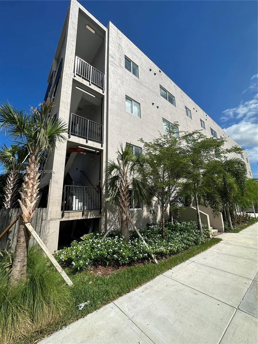 2311 NW 22nd Ave, Miami, FL 33142 photo 6