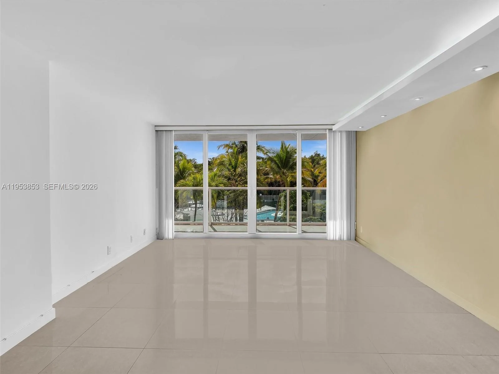 100 Bayview Dr # 223, Sunny Isles Beach, FL 33160 photo 12