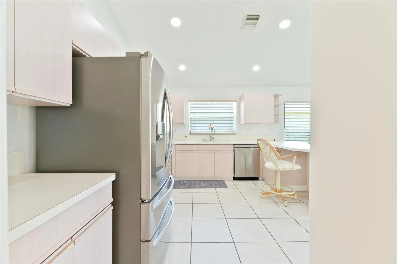 19200 NW 24TH Court, Pembroke Pines, FL 33029 photo 11