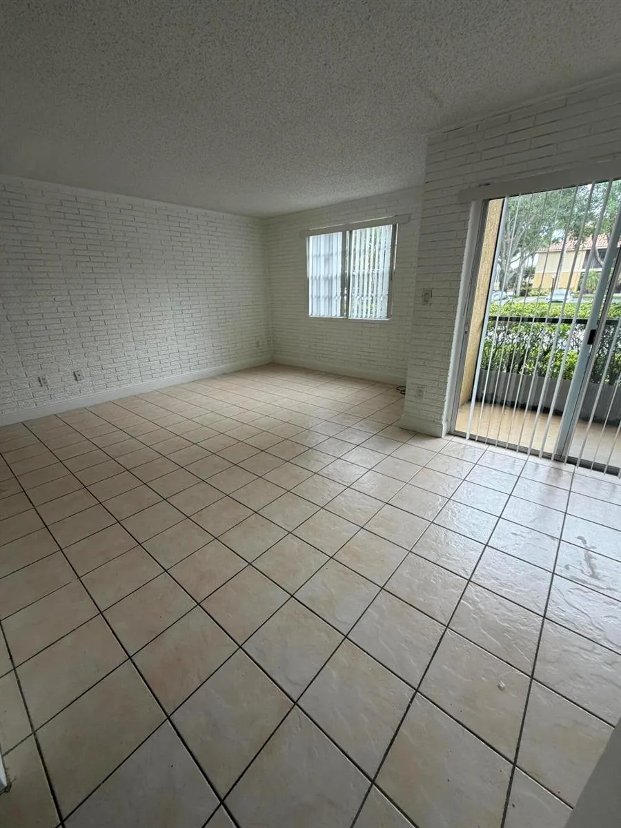 1285 SW 46th Avenue # 2709, Pompano Beach, FL 33069 photo 3