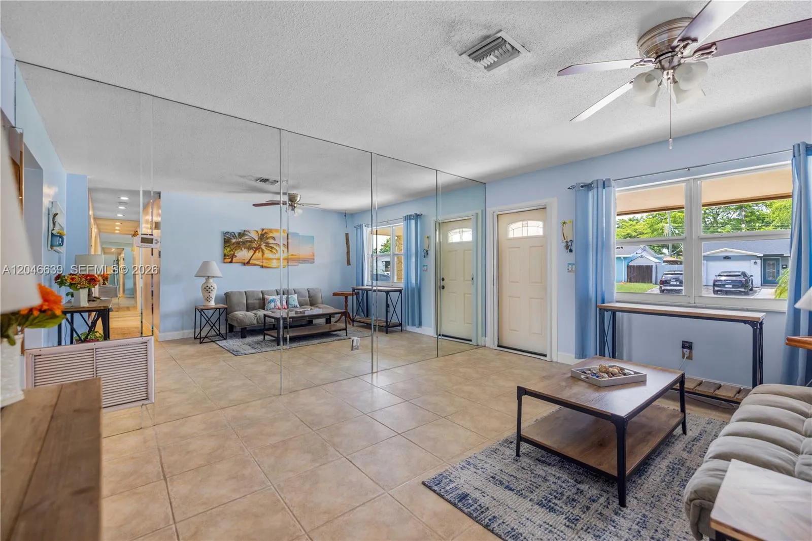 6870 Pershing St, Hollywood, FL 33024 photo 9