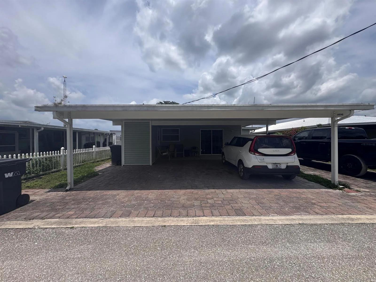 14545 W Center Street, Okeechobee, FL 34972
