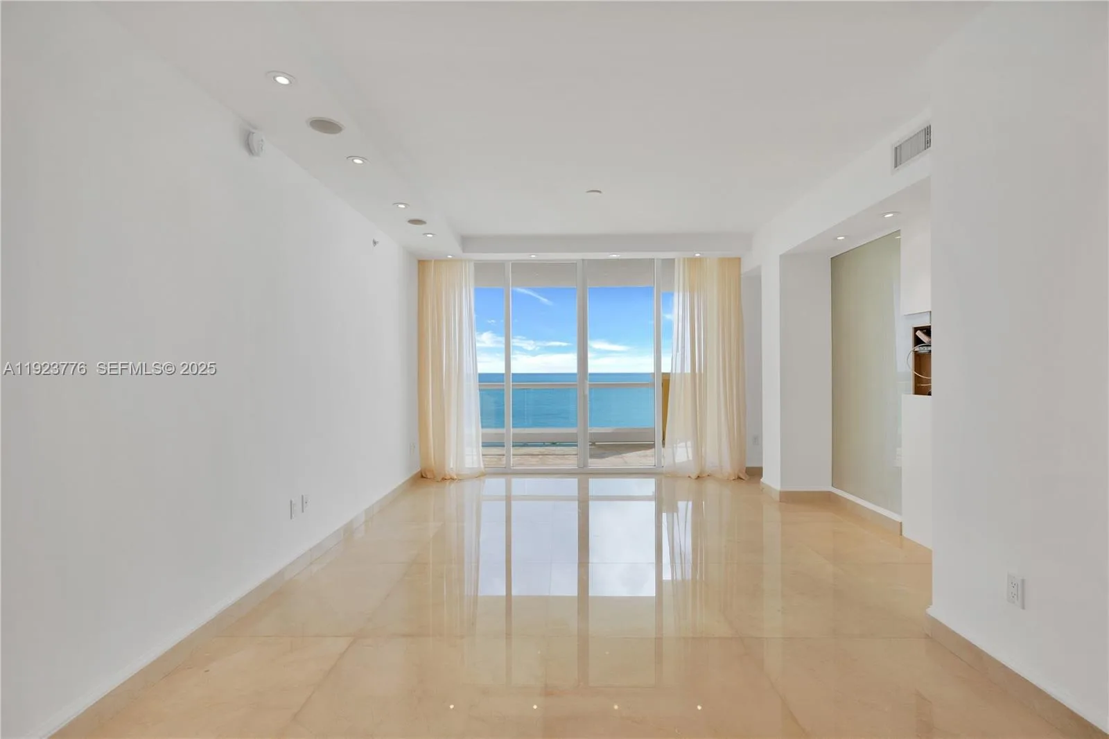 17875 Collins Ave # 905, Sunny Isles Beach, FL 33160 photo 13