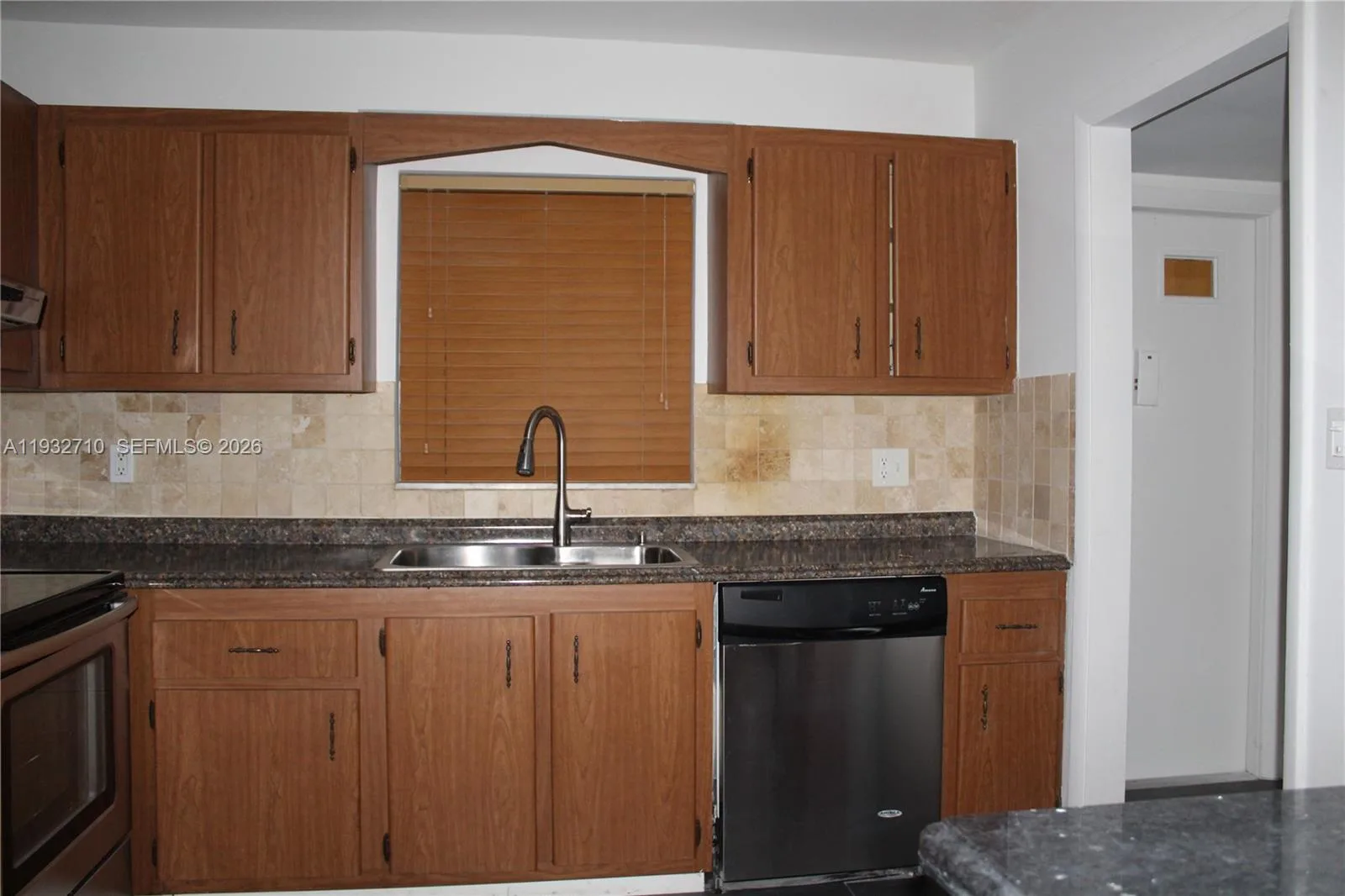 5140 SW 40th Ave # 3C, Dania Beach, FL 33314 photo 6