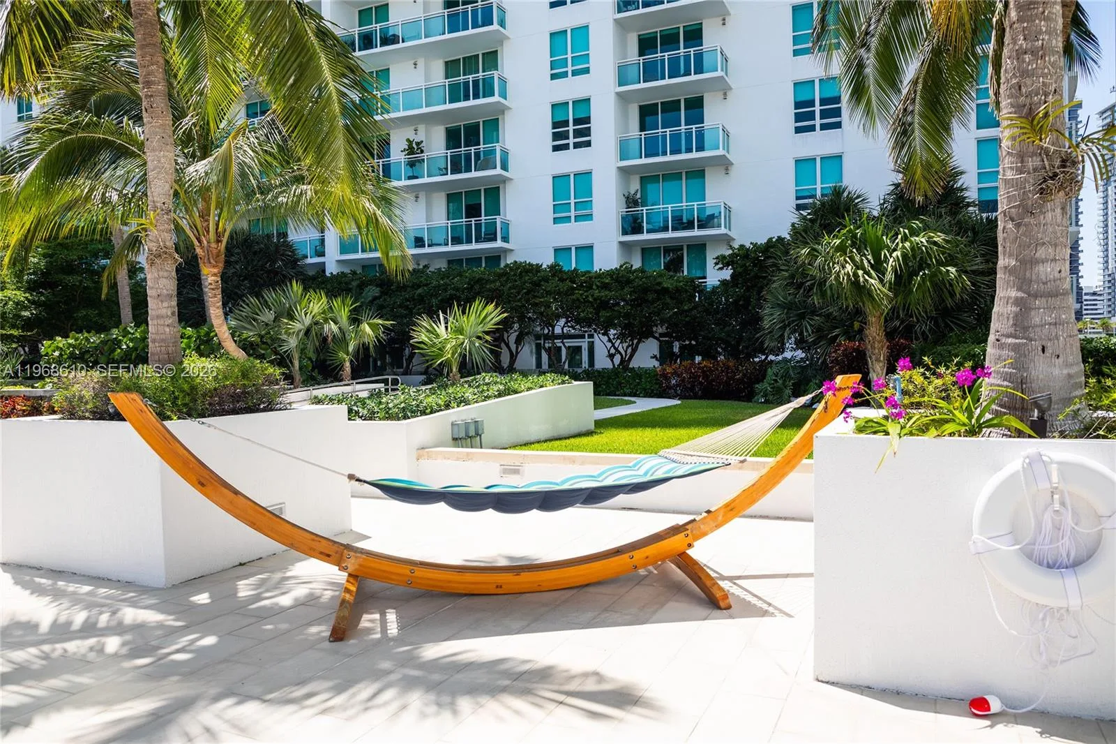 950 Brickell Bay Dr # 1504, Miami, FL 33131 photo 13