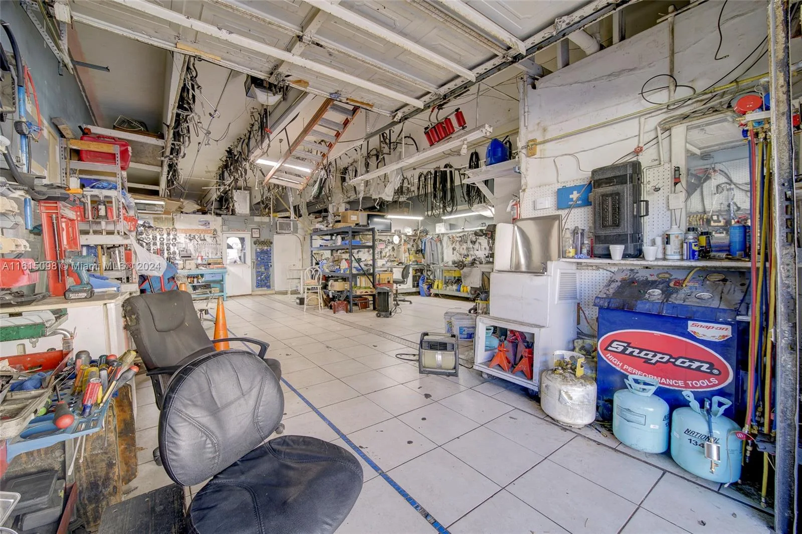 Established Automotive AC Repair Business in Miami, Miami, FL 33174