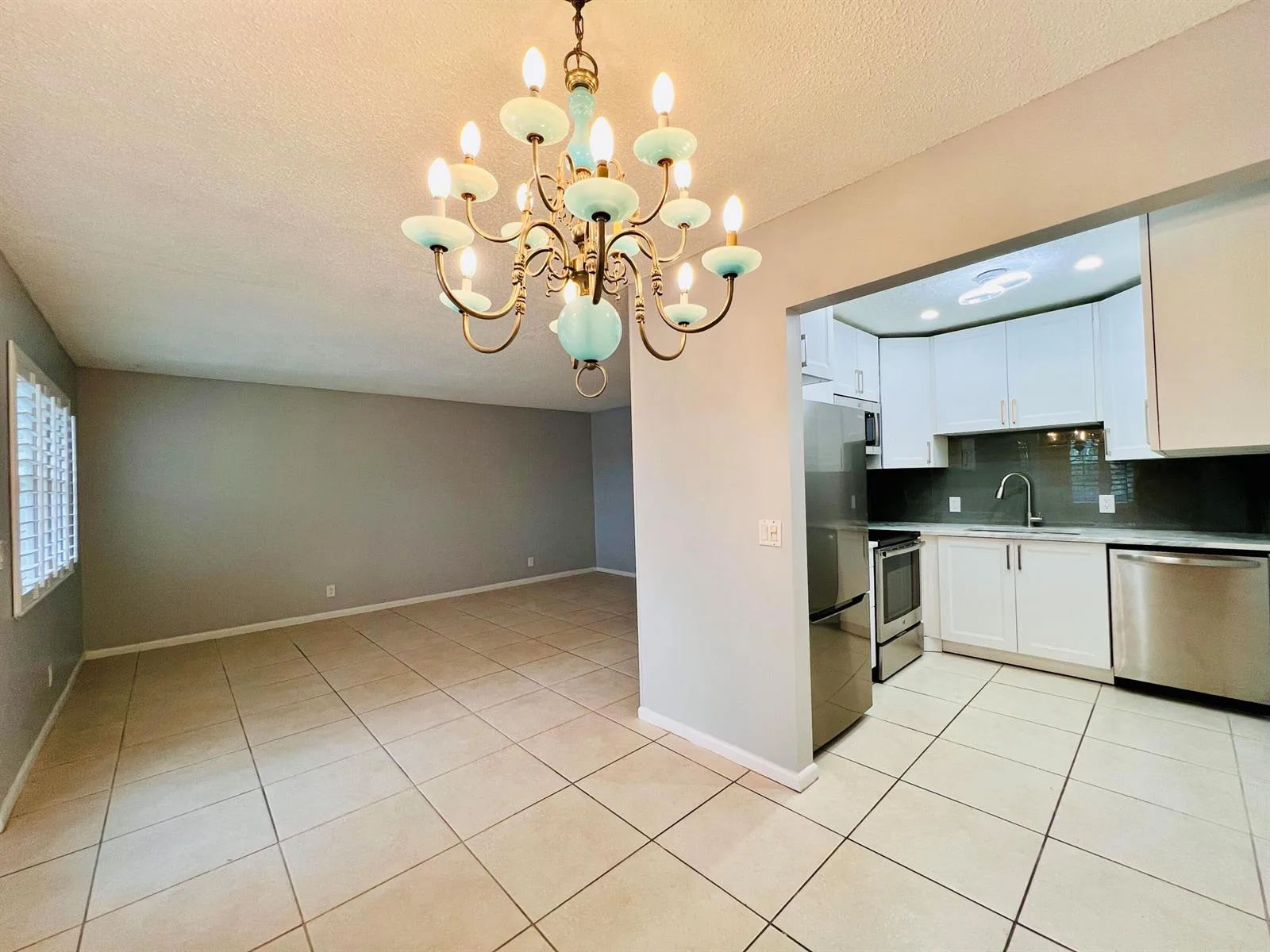 74 Berkshire C, West Palm Beach, FL 33417