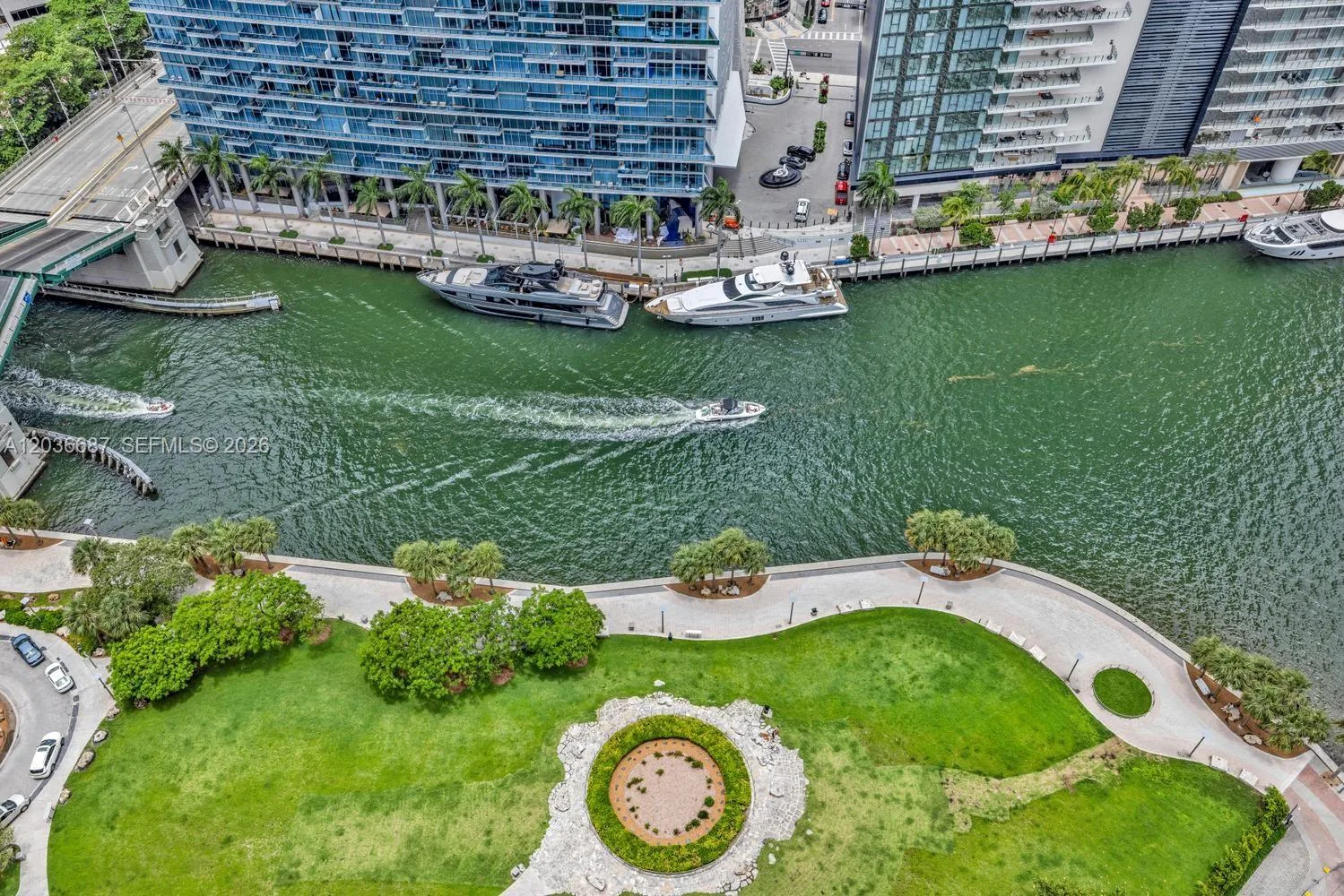 475 Brickell Ave # 3214, Miami, FL 33131