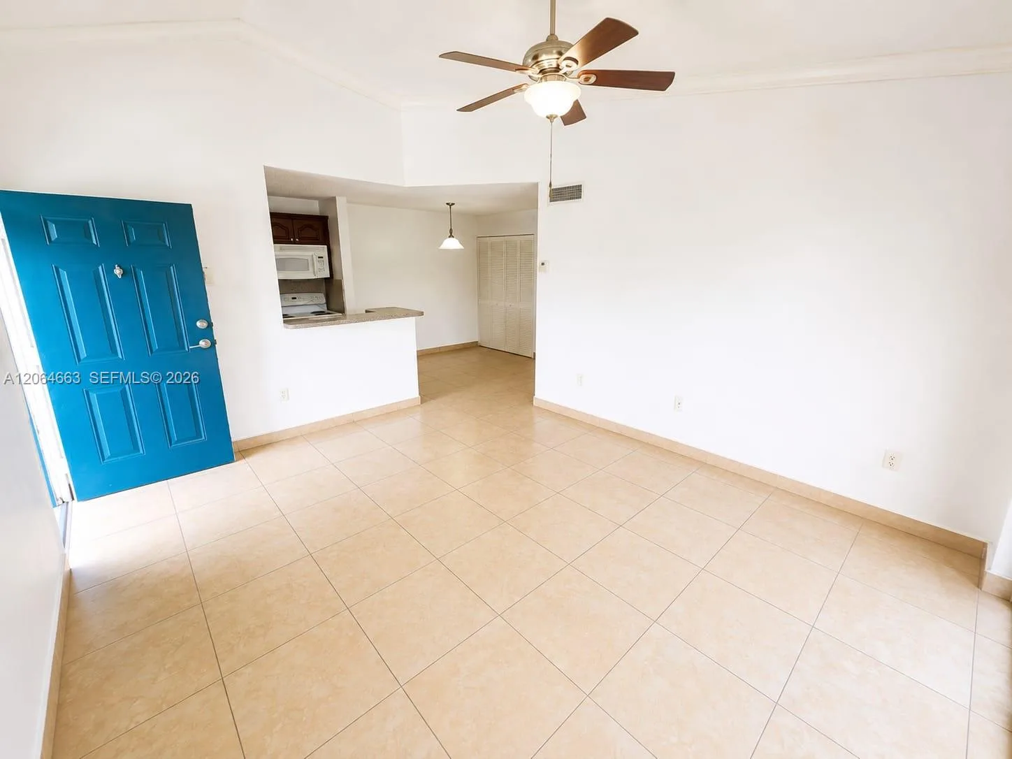 7235 NW 179th St # 212, Hialeah, FL 33015 photo 2