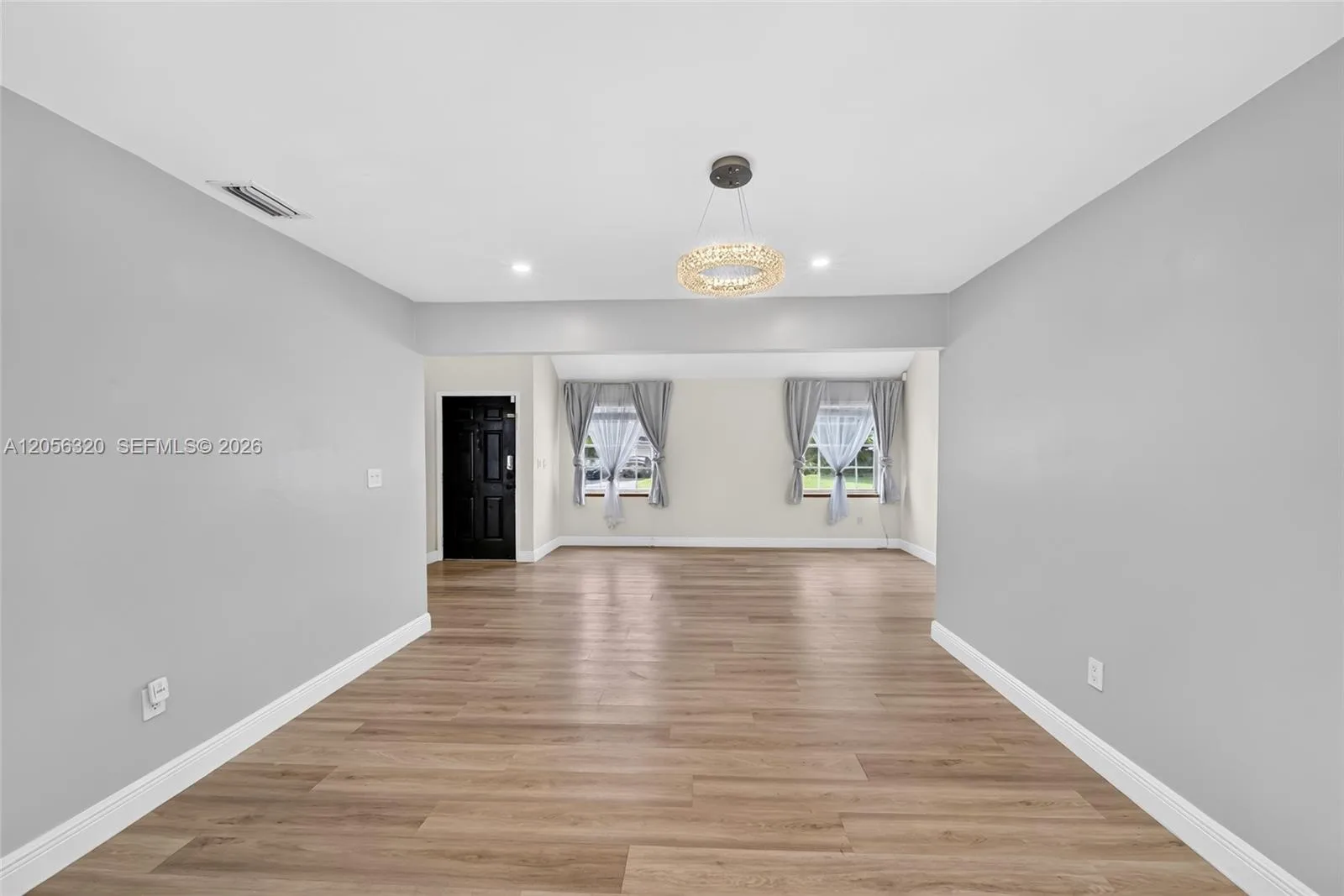 14843 SW 152nd Ter, Miami, FL 33187 photo 10