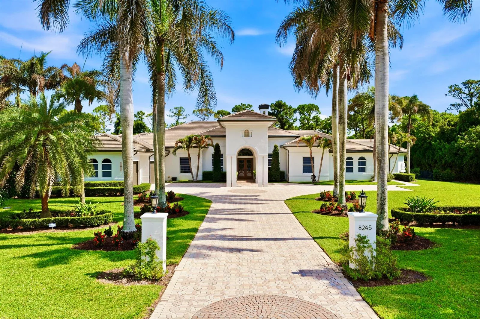 8245 SE Country Estates Way, Jupiter, FL 33458