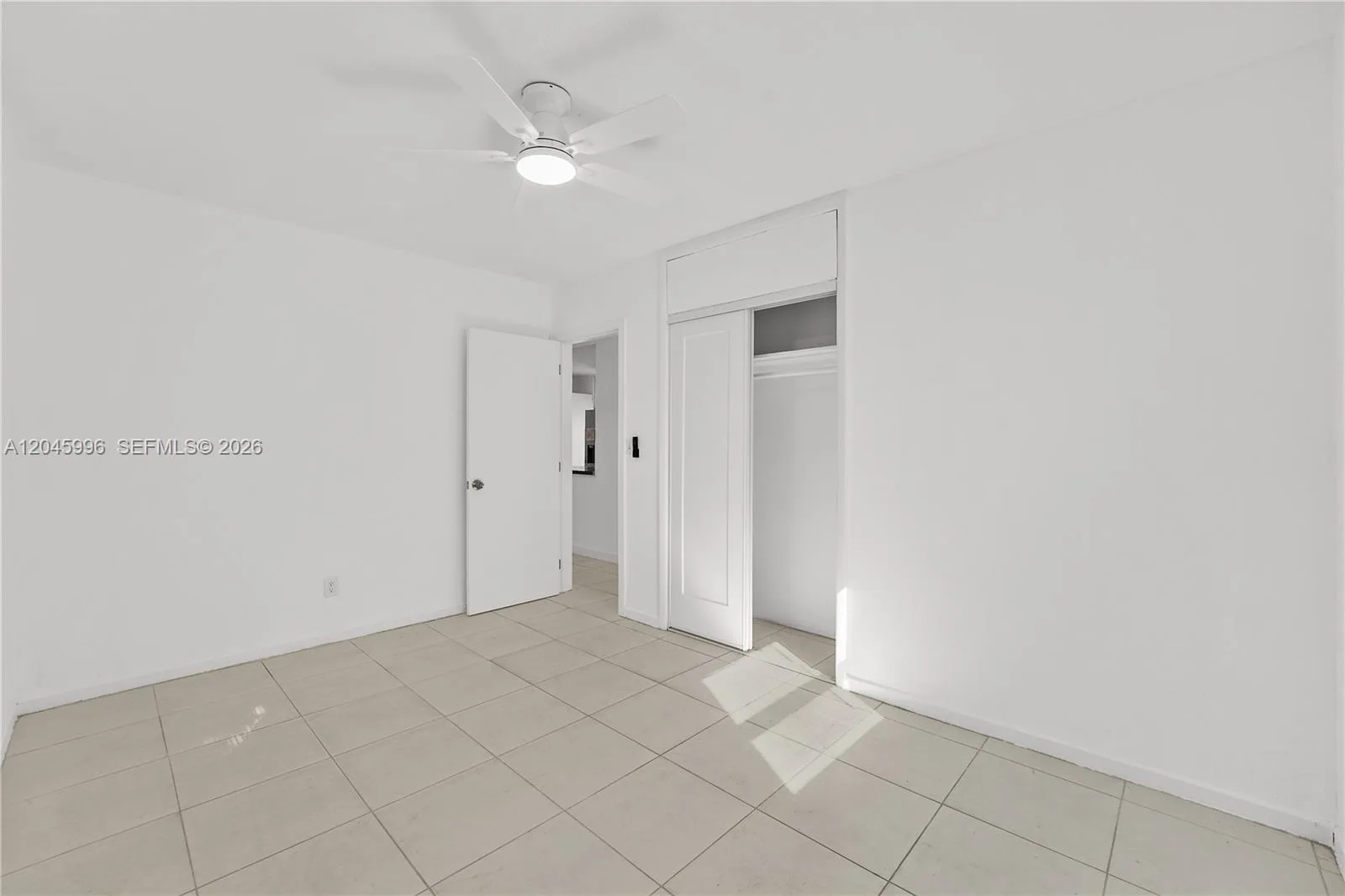 1201 NW 10th Pl, Fort Lauderdale, FL 33311 photo 8