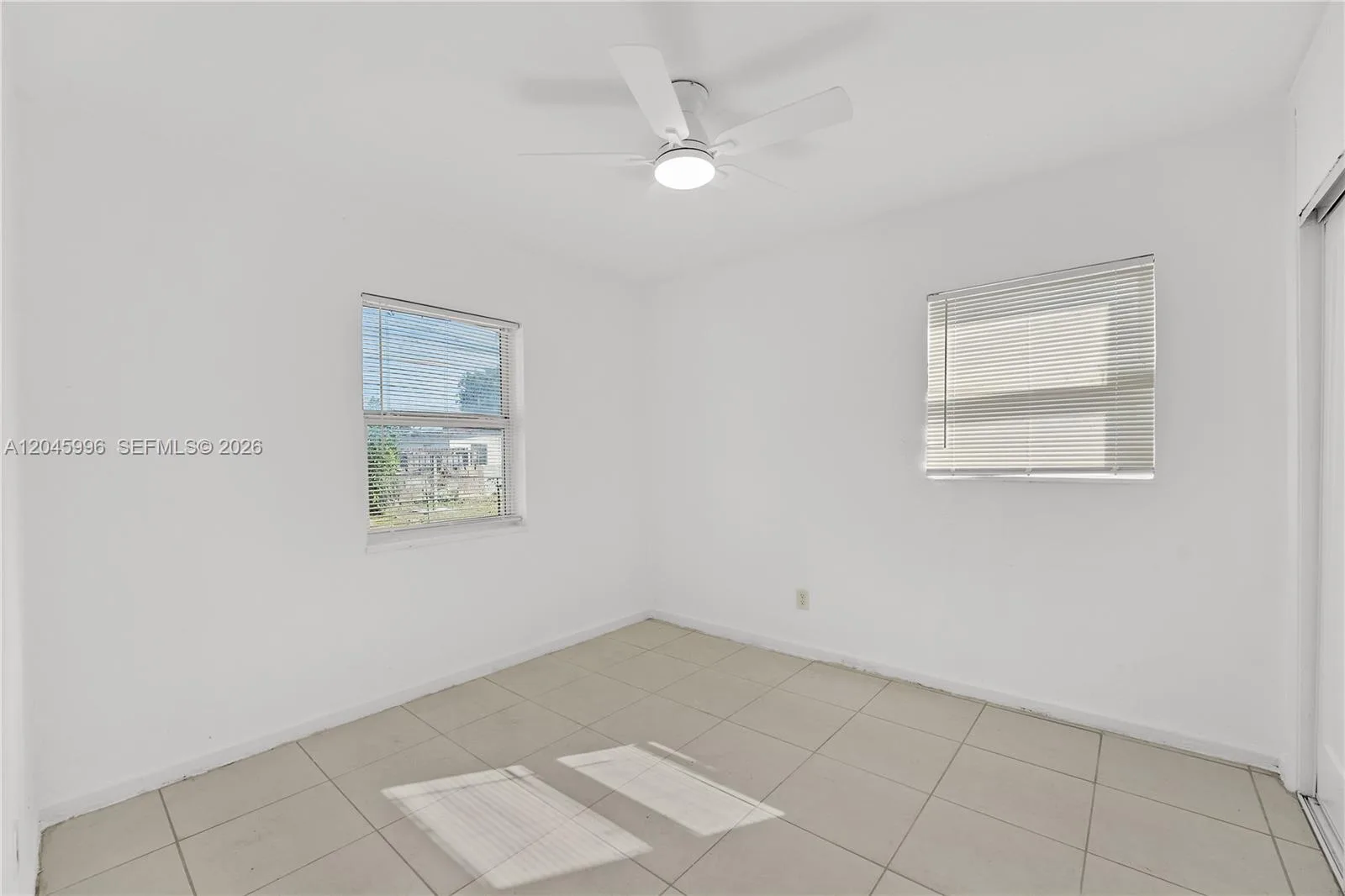 1201 NW 10th Pl, Fort Lauderdale, FL 33311 photo 9