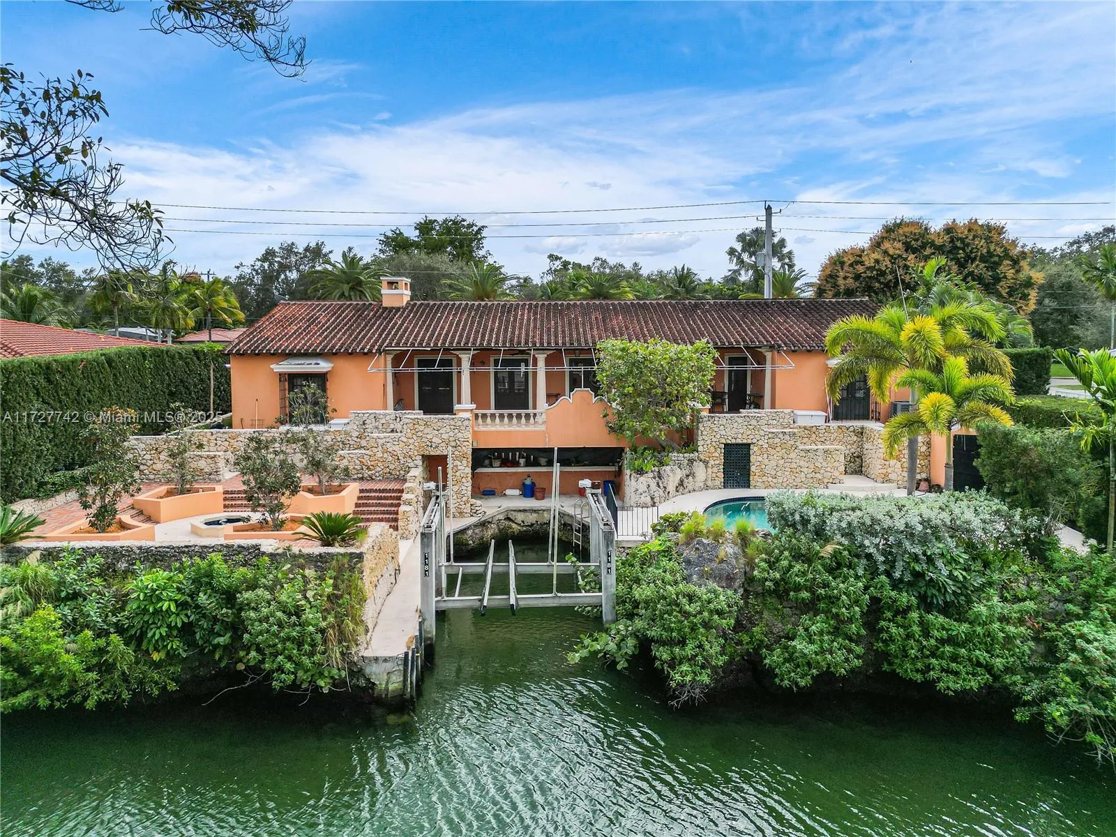 1181 S Alhambra Cir, Coral Gables, FL 33146 photo 7