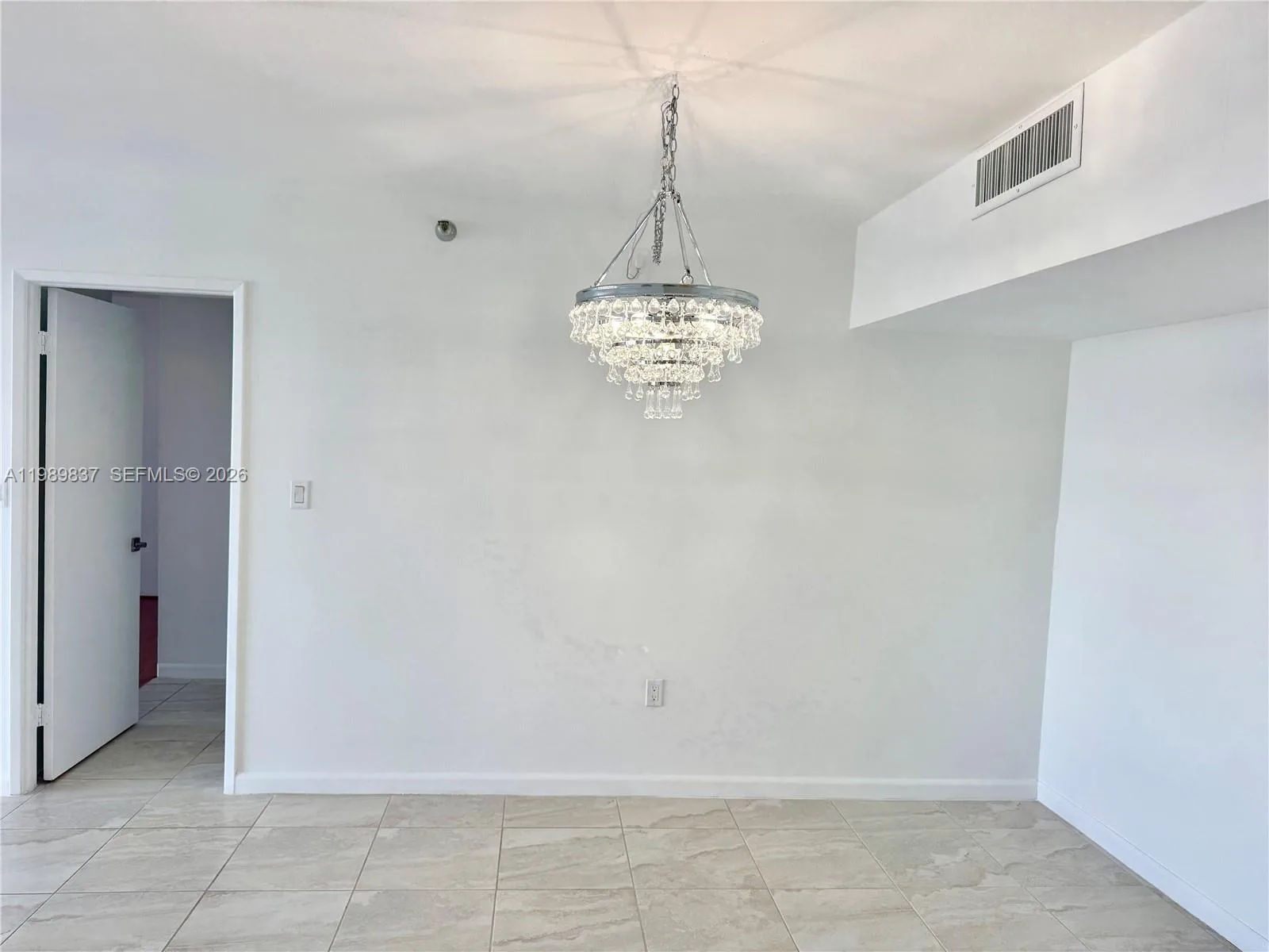 20515 E Country Club Dr # 246, Aventura, FL 33180 photo 4