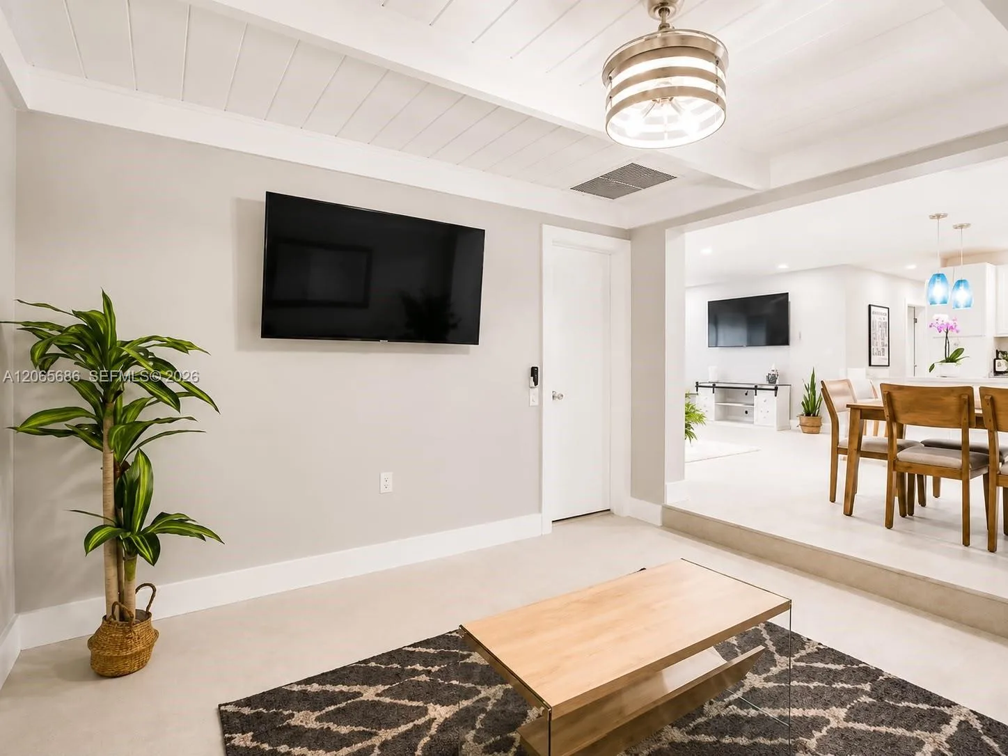 1321 NE 26th Ter, Pompano Beach, FL 33062 photo 13