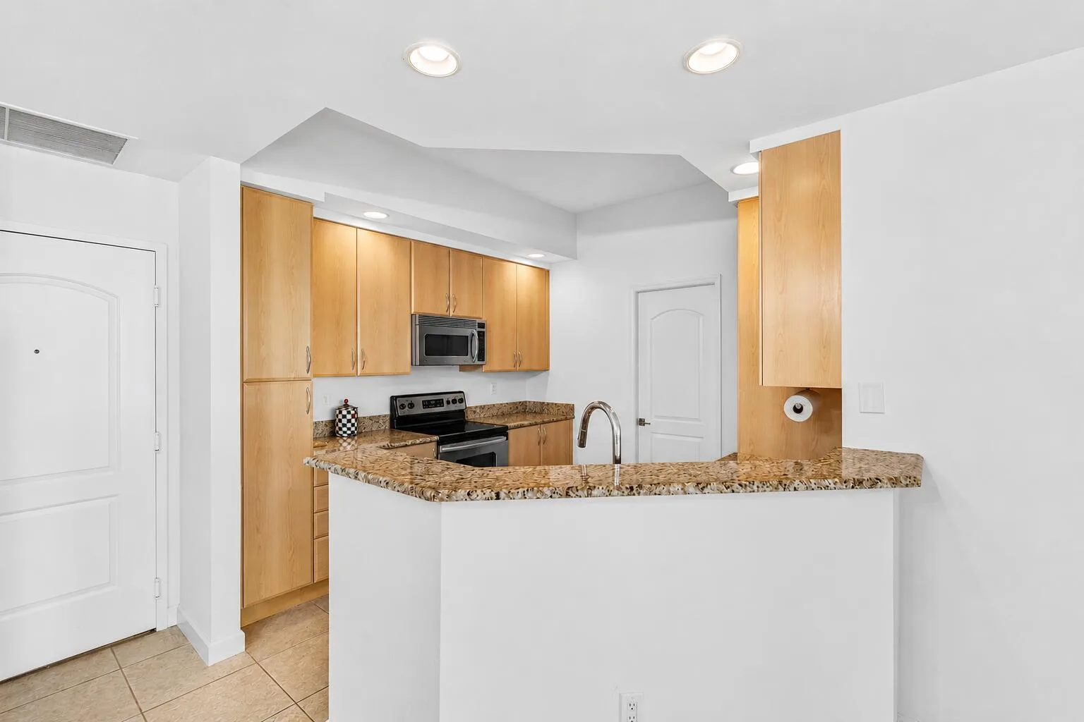 801 S Olive Avenue # 1119, West Palm Beach, FL 33401 photo 5