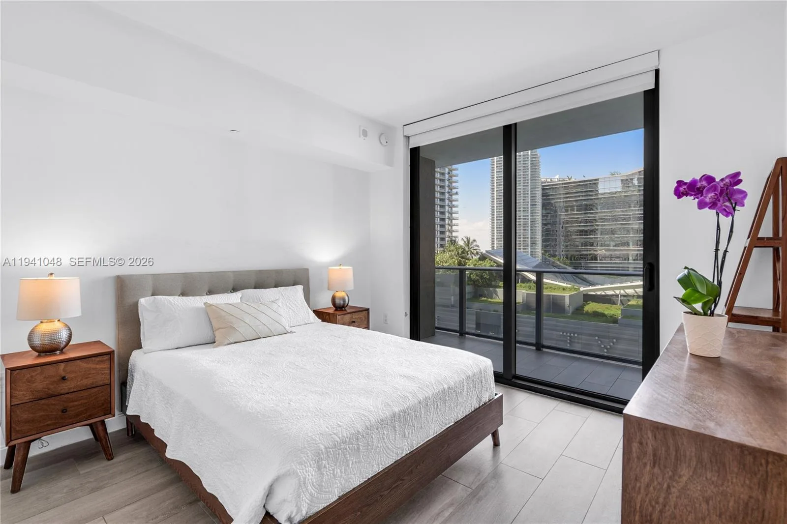45 SW 9th St # 1001, Miami, FL 33130 photo 13