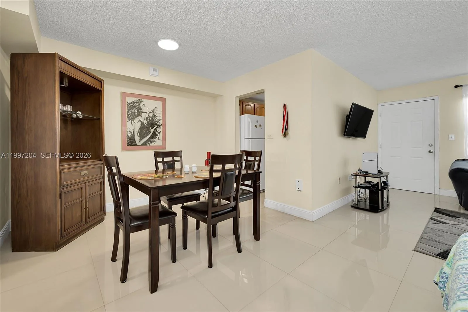 7620 Carlyle Ave # 204, Miami Beach, FL 33141