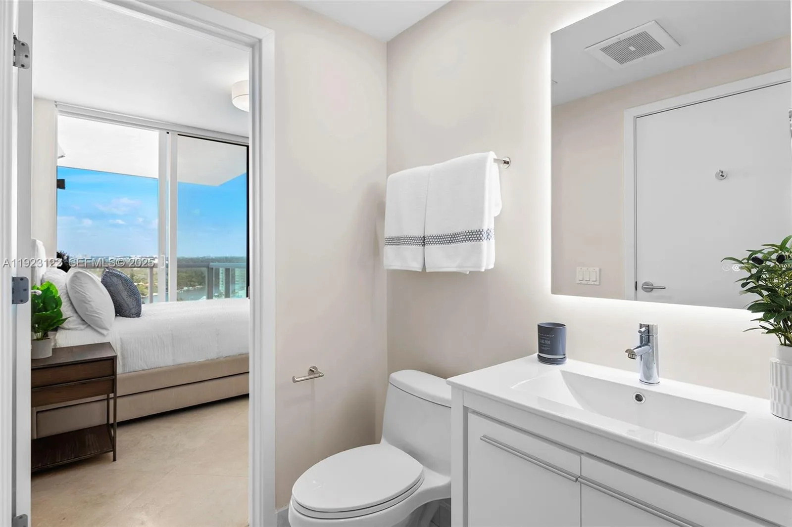 3801 Collins Ave # 1602, Miami Beach, FL 33140 photo 12