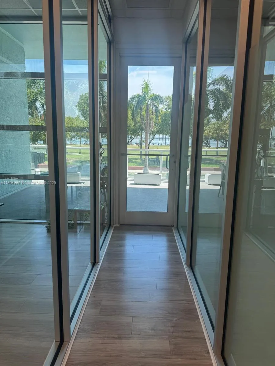 1900 N Bayshore Dr # 1A, Miami, FL 33132 photo 9