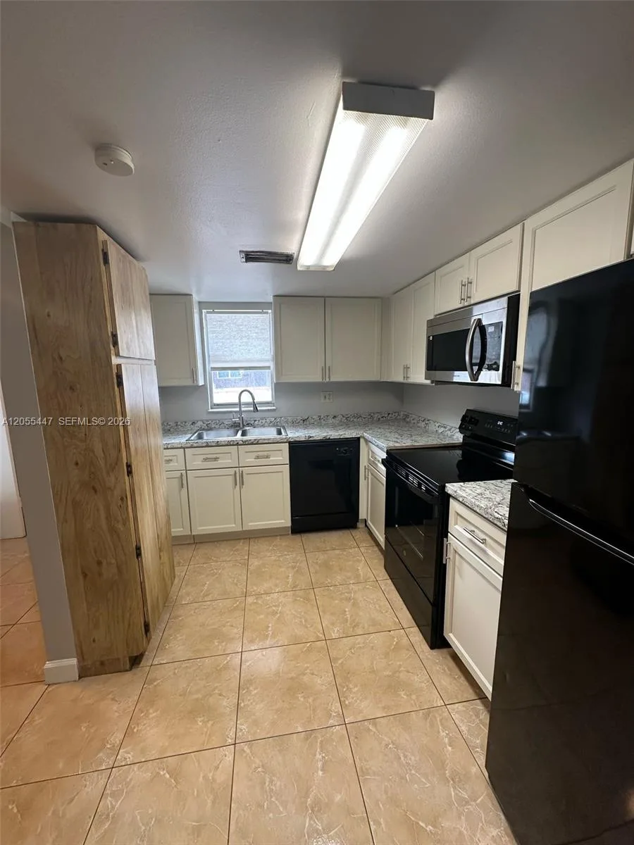 4159 SW 66th Ln # 120, Davie, FL 33314 photo 4