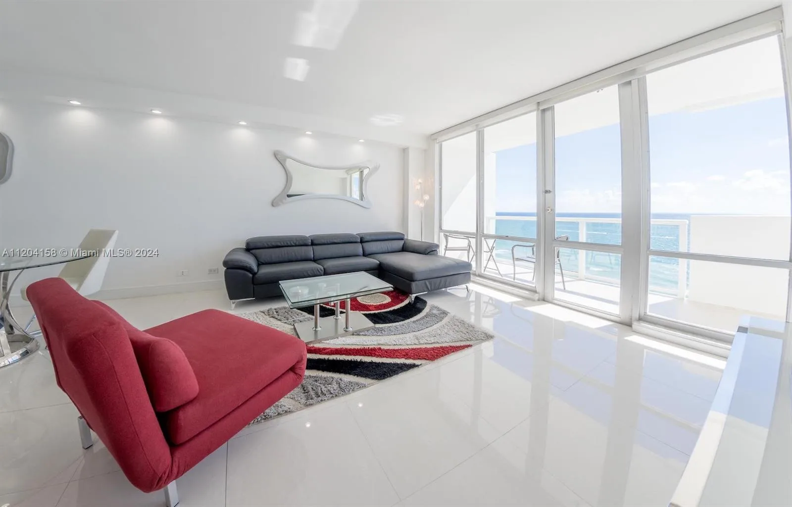 5601 Collins Ave # 1603, Miami Beach, FL 33140 photo 3
