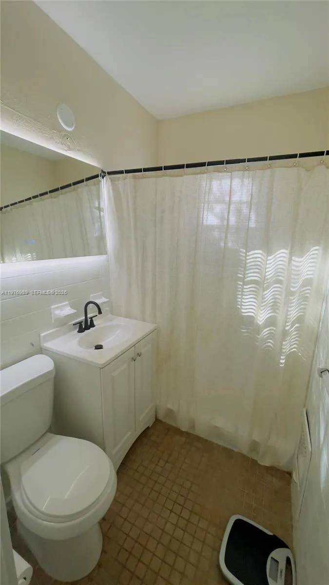 807 86th St # 801, Miami Beach, FL 33141 photo 8