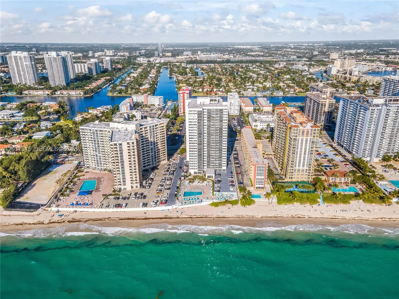 3140 S Ocean Dr (Avail Now- Nov 15, 2026) # 2411, Hallandale Beach, FL 33009 photo 2