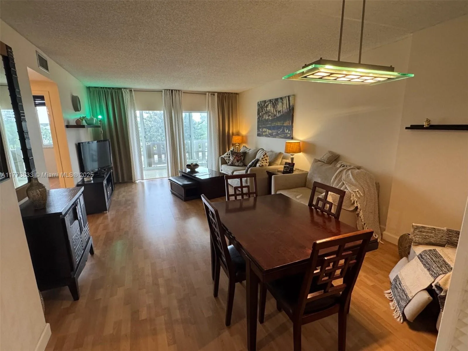 4330 Hillcrest Dr # 304, Hollywood, FL 33021 photo 11