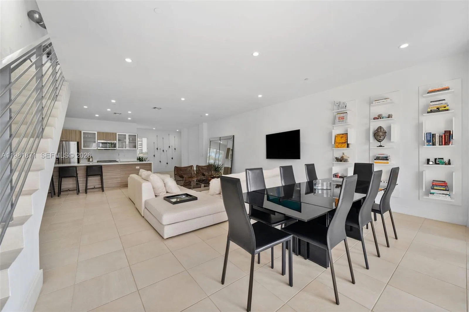 1034 NE 18th Ave # 205, Fort Lauderdale, FL 33304 photo 8