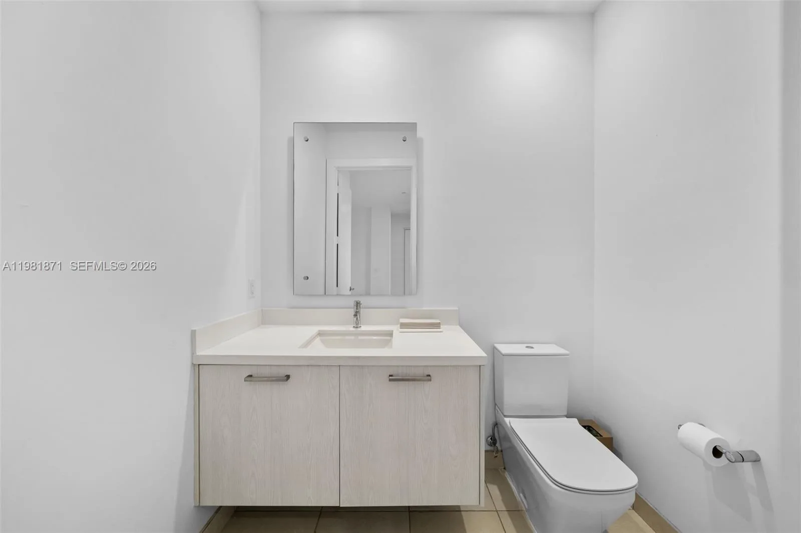 1034 NE 18th Ave # 205, Fort Lauderdale, FL 33304 photo 9