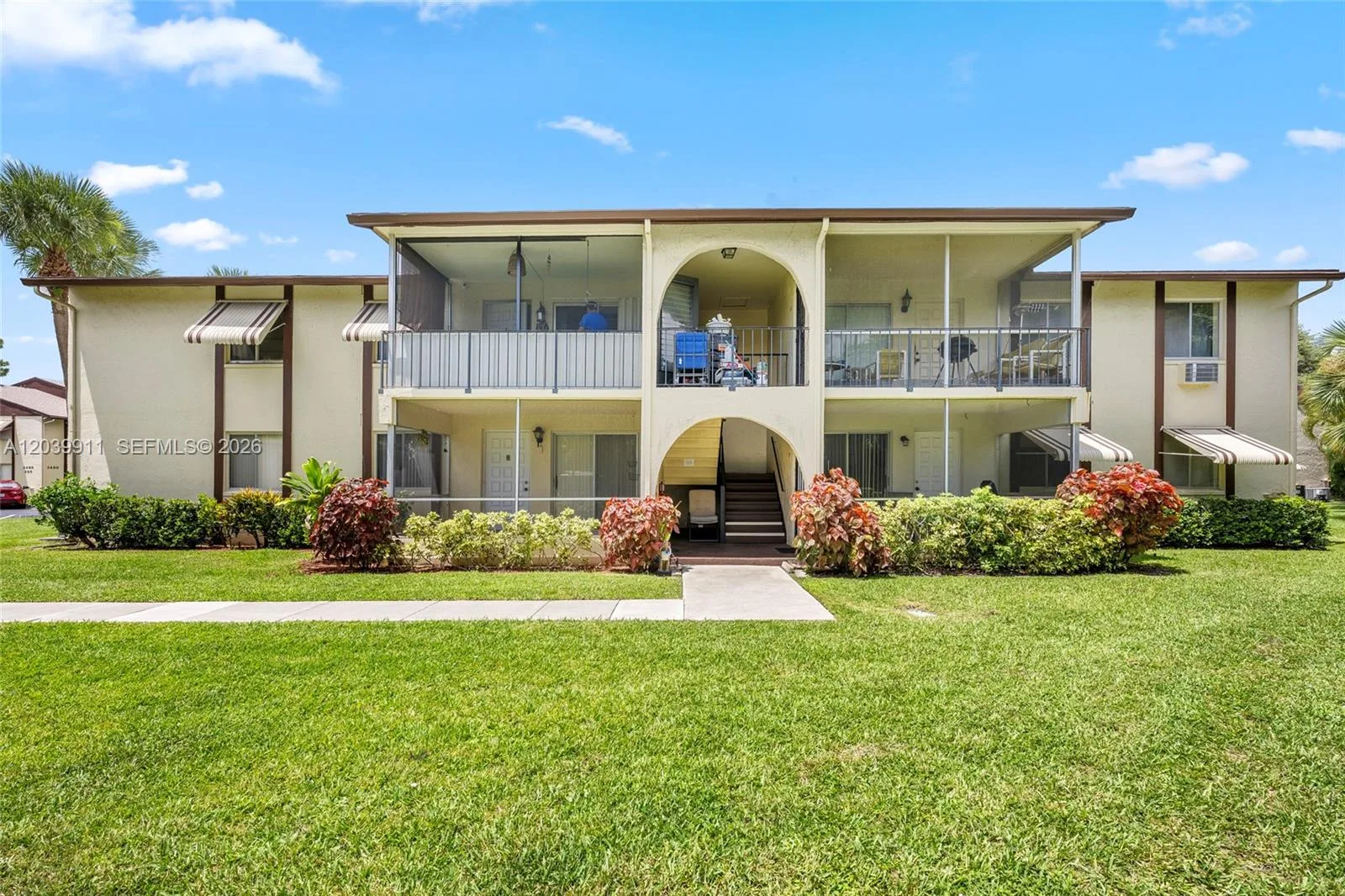 5839 La Pinata Blvd # C-2, Green Acres, FL 33463