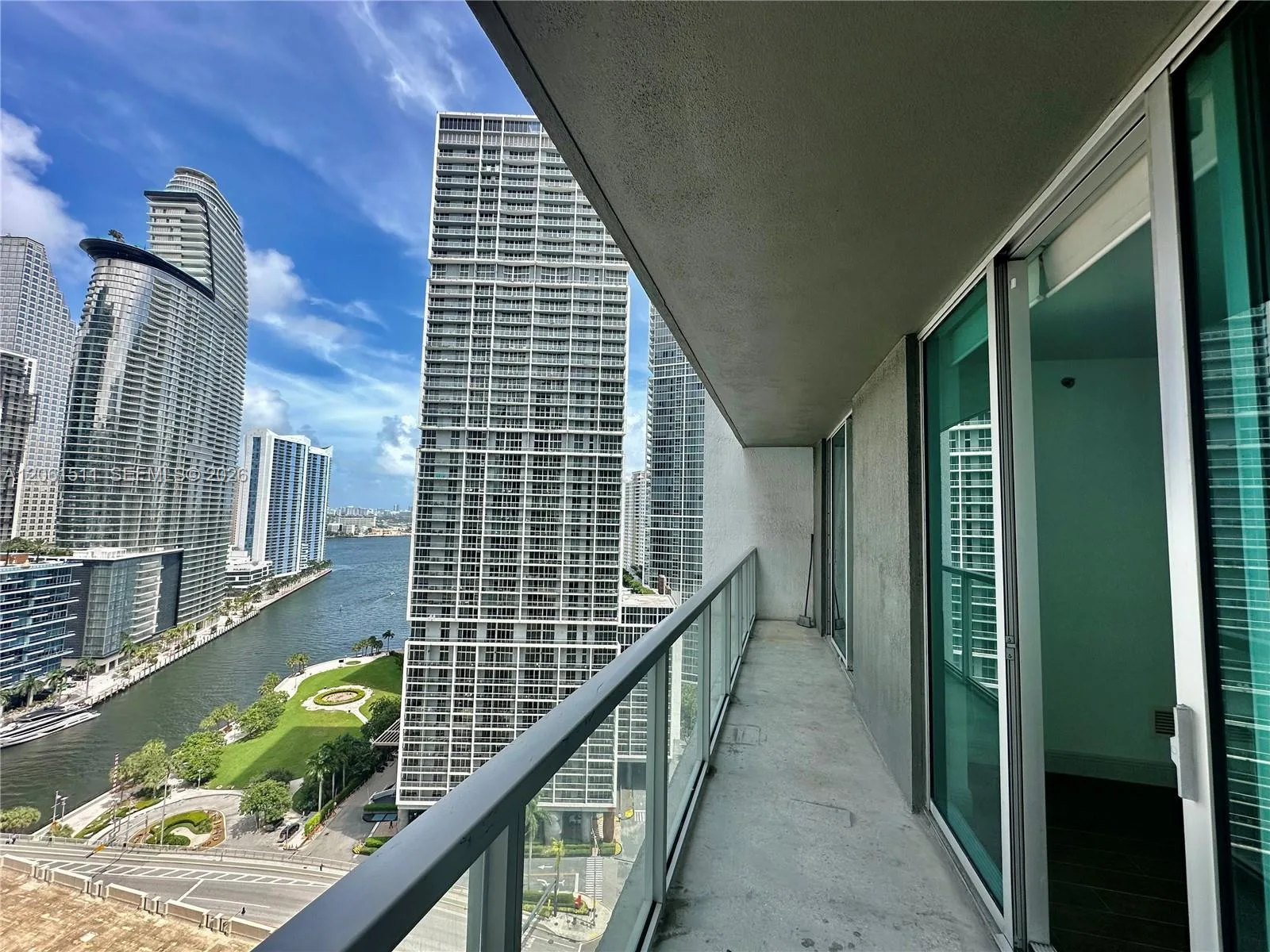 500 Brickell Ave # 2407, Miami, FL 33131