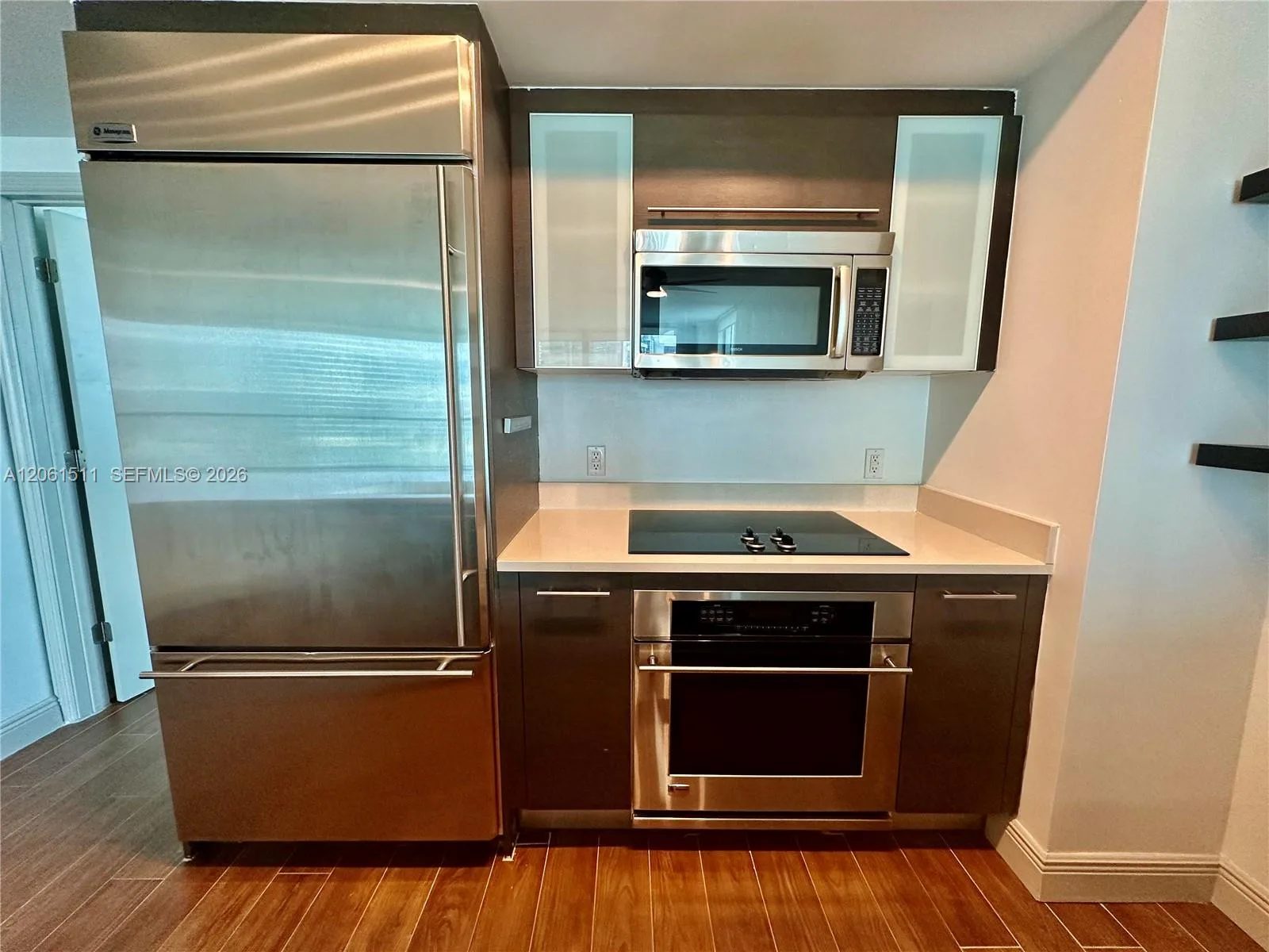 500 Brickell Ave # 2407, Miami, FL 33131 photo 6