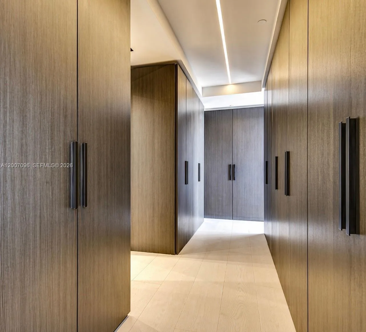 1 Collins Ave # 606, Miami Beach, FL 33139 photo 10