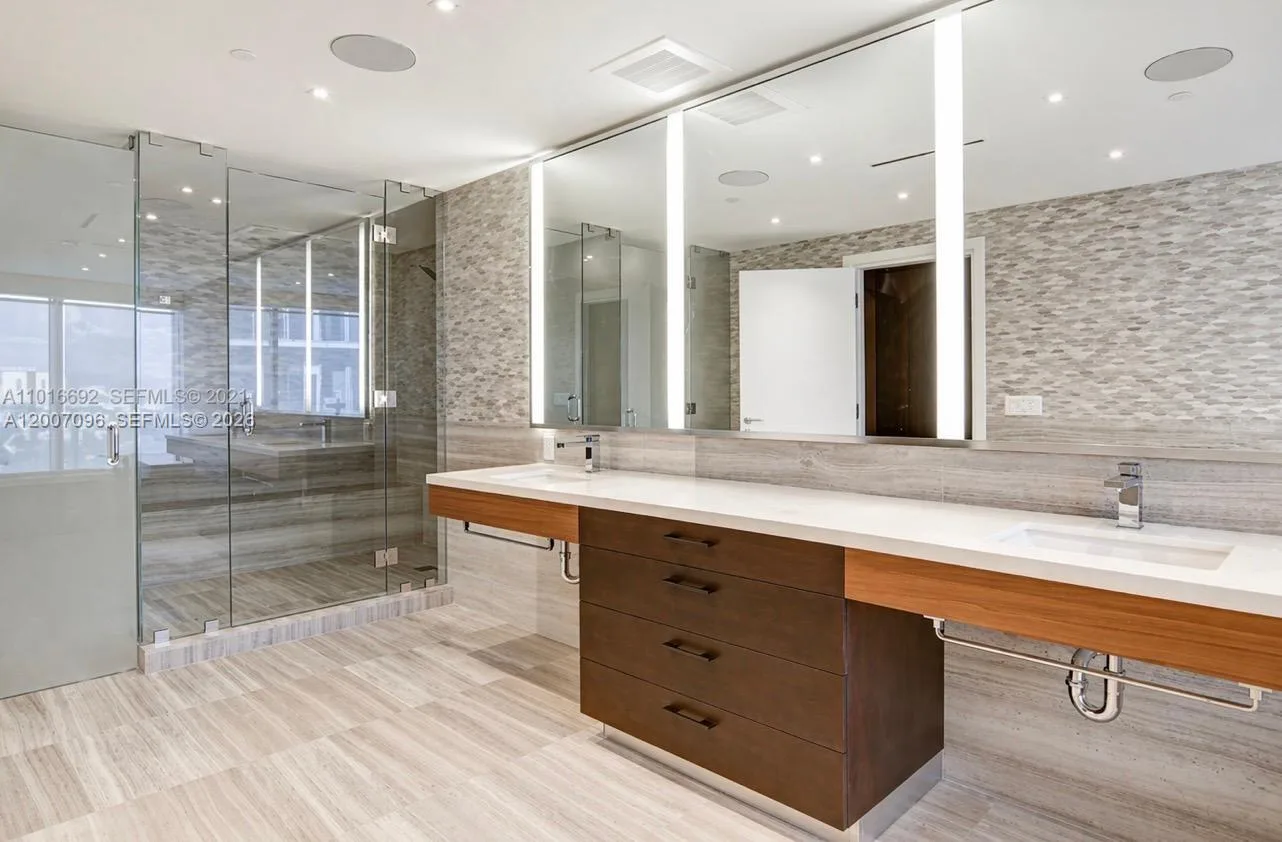 1 Collins Ave # 606, Miami Beach, FL 33139 photo 12