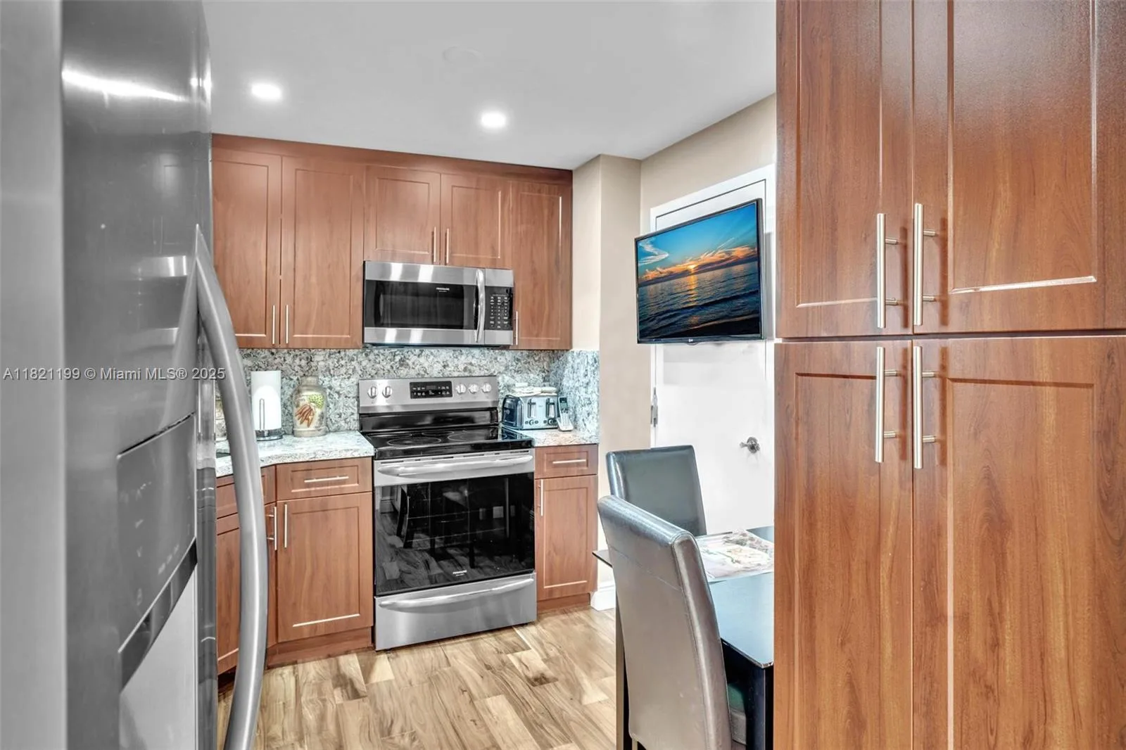 1865 S Ocean Dr # 5J, Hallandale Beach, FL 33009 photo 4