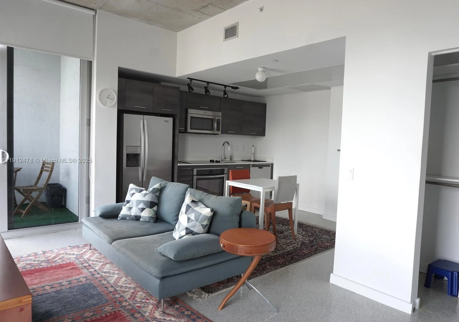 151 SE 1st St # 3304, Miami, FL 33131 photo 12
