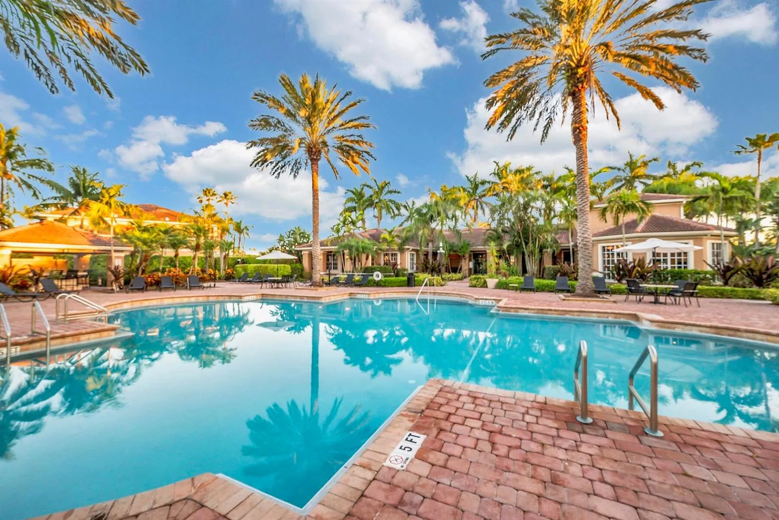 3740 NW Adriatic Lane # 305, Jensen Beach, FL 34957 photo 3