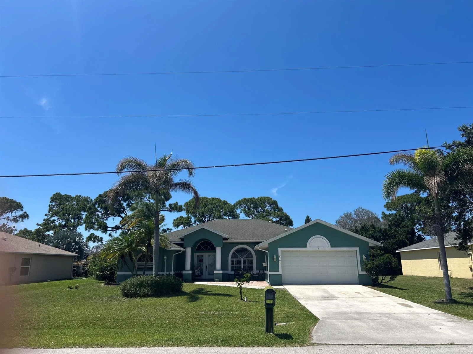 2301 SE Mariola Avenue SE, Port St. Lucie, FL 34952