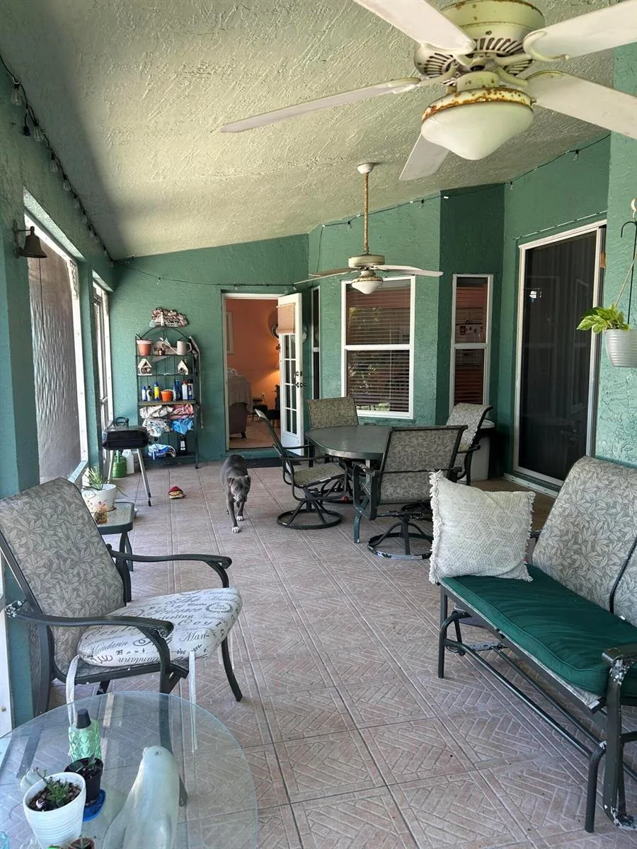2301 SE Mariola Avenue SE, Port St. Lucie, FL 34952 photo 3