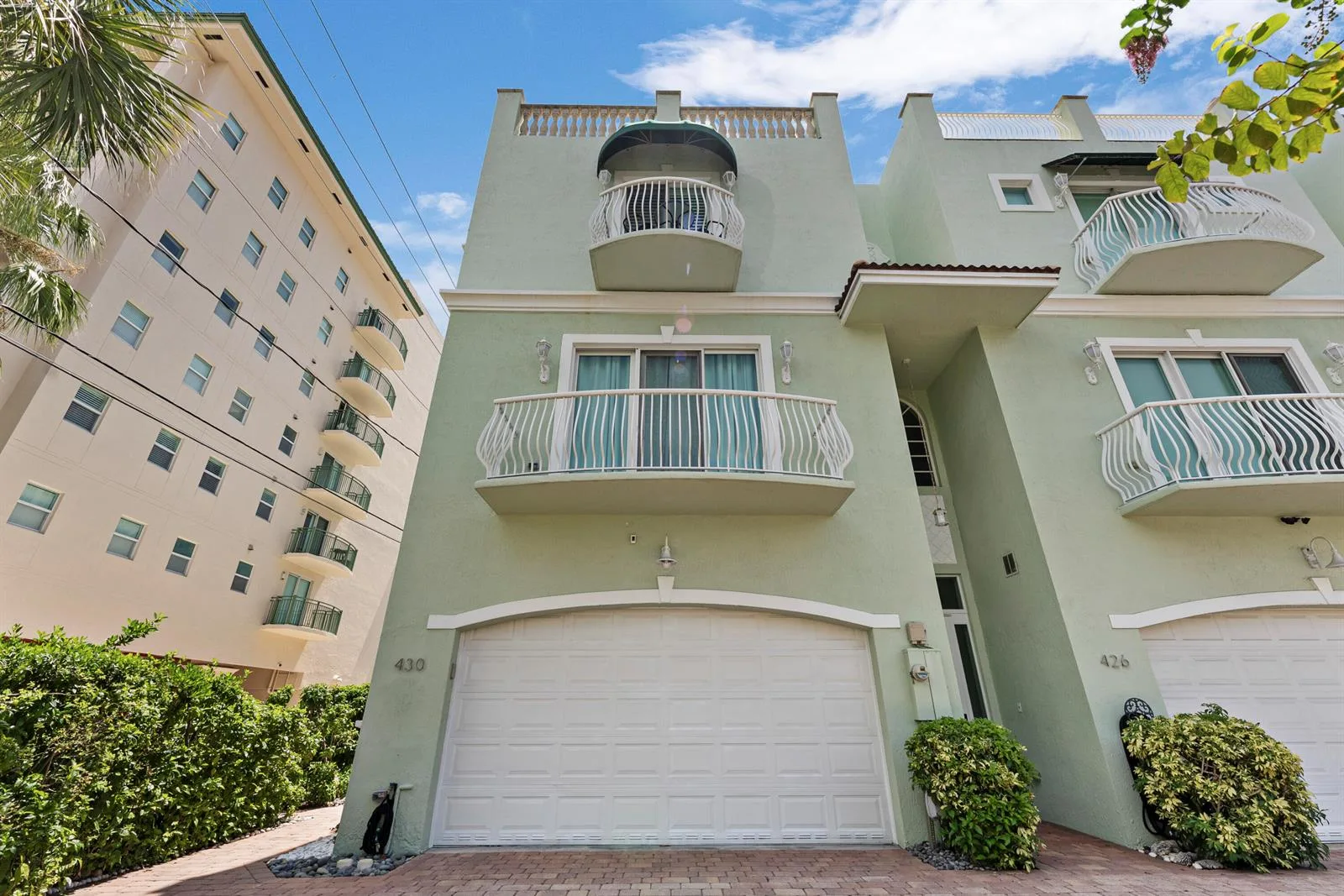 430 SUNSET Drive, Pompano Beach, FL 33062 photo 6