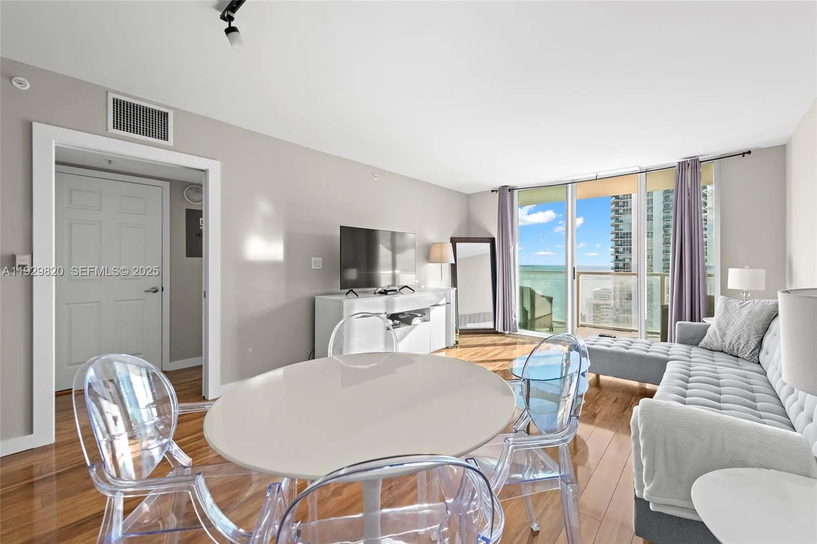 1155 Brickell Bay Dr # 2605, Miami, FL 33131 photo 6