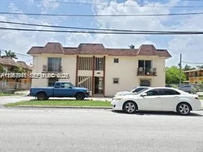 1008 NW 45th Ave # 12, Miami, FL 33126