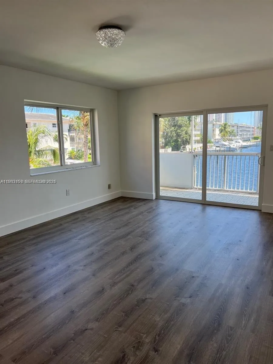 462 Golden Isles Dr # 202, Hallandale Beach, FL 33009 photo 7